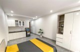 Bán nhà 83m2 phố Nguyễn Văn Cừ Gara Ô tô 7 chỗ Thang máy Nội thất Cao cấp Giá 12.3 Tỷ