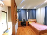 Bán nhà 83m2 phố Nguyễn Văn Cừ Gara Ô tô 7 chỗ Thang máy Nội thất Nhập Giá 12.2 Tỷ