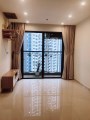 Cho thuê căn hộ 2PN 1WC tòa S3.03 tầng trung ban công Đông Nam tại Vinhomes Smart City.