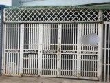 Bán nhà mặt tiền kinh doanh. Hẻm xe tải 8m. Hẻm đẹp nhất Huỳnh Tấn Phát -thị trấn Nhà Bè