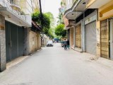 PHÂN LÔ VIP PHỐ HOÀNG CẦU - QUẬN ỦY ĐỐNG ĐA - Ô TÔ TRÁNH PHỐ VIP