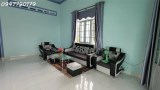 Ngôi Nhà Gần UBND, Chợ và Trường Học