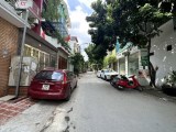 Cần bán nhà mặt phố Văn Quán, có Gara Ô tô, DT 69m x 5 tầng, mới sửa 2021