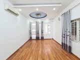 Bán Nhà Đường Cầu giấy 48m2 x 4 tầng, 4 phòng ngủ đầy đủ công năng, gần Phố ngõ nông, giá cho các