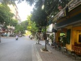 Bán quán Cf trung tâm Long Biên, Mt7m giá hơn 6 tỷ.