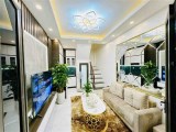 NHÀ MỚI ĐẸP GẦN ROYAL CITY NGÃ TƯ SỞ  4 TẦNG GIÁ:2.8 TỶ MẶT NGÕ THÔNG KINH DOANH BUÔN BÁN 20M RA