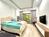 GẤP! Nhà đẹp TĐC Giang Biên, full nội thất, view vườn hoa, 68m2 x4T, MT 4.2m, nhỉnh 9 tỷ