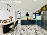 BÁN GẤP NHÀ TÂN THỚI NHẤT, 5 x20m, Ô TÔ NGỦ TRONG NHÀ, SỔ ĐẸP, GIÁ NGỘP