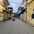 Bán nhà vườn mặt phố Thọ Tháp, DT 200m2, MT 14m. 5 tầng thượng lưu.