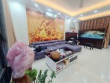 Bán GẤP! Nhà 5 tầng phố Trạm, ô tô tránh, kinh doanh, DT 63m2, MT 4.5m, nhỉnh 9 tỷ.