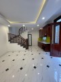 Bán nhà chợ Đồng Dinh, Thạch Bàn, đẹp mới ở ngay, diện tích 30m2x 6 tầng, 3 tỷ