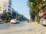 Cho thuê nhà 4 tầng  mặt đường Tôn Đức Thắng, Khai Quang, Vĩnh Yên.  Giá : 14 triệu/ tháng