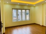 Bán Nhà Dân Ngô Gia Tự Thông Sang Đức Giang, Long Biên 4T, 41m2 giá 3,7 tỷ (ngõ thông)
