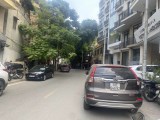 Bán nhà phố Linh lang, Ba Đình, 50m2. MT: 6m, Lô góc,  ô tô đố cửa, nội thất sang trọng