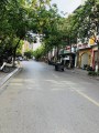 Bán Nhà Mặt Phố Trương Công Giai 70m2 x 2 tầng, Mặt Phố, vỉa hè rộng đá bóng, đầu tư xây 7-8 tầng