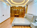 BÁN NHÀ PHỐ TRẠM* 41M 5TẦNG 4,5 TỶ* Ô TÔ ĐỖ CỬA.