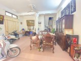 64m 5 Tầng Mặt Tiền 4,5m Nhỉnh 12 Tỷ. Phân Lô Ô Tô Vào Nhà. Khu Vực Dân Trí Cao An Ninh Tốt. Tiện