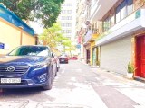 Bán Nhà Phân Lô Phố Trần Quốc Hoàn Quận Cầu Giấy. 69m Xây 5 Tầng Mặt Tiền 4.6m Nhỉnh 17 Tỷ. Cam Kết
