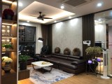 Bán chung cư Dương Đình Nghệ, 100m2, 3pn, 5.7 tỷ. LH 0975118822.