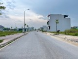 Cần bán gấp đất ngay TT  thị xã Nghi Sơn, Thanh Hóa, DT 108m2 đường 15.5m  giá chỉ 1 Tỷ.