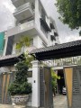 BÁN GẤPBIỆT THỰ XANH GIỮA LÒNG THÀNH PHỐ-GARA XE HƠI - CÔNG VIÊN TRƯỚC NHÀ - 4 TẦNG - 146M2 (8❌18)