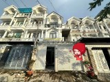 bán nhà ô tô vào tận nơi khu sài gòn mới nhà bè – 3 tầng full nội thất-6 tỷ 5