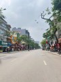 BÁN TÒA NHÀ 11 TẦNG CÓ HẦM MẶT PHỐ QUẬN BA ĐÌNH  CHO THUÊ 900 TRIỆU/ THÁNG  DT  450 mv GIÁ 400 TỶ