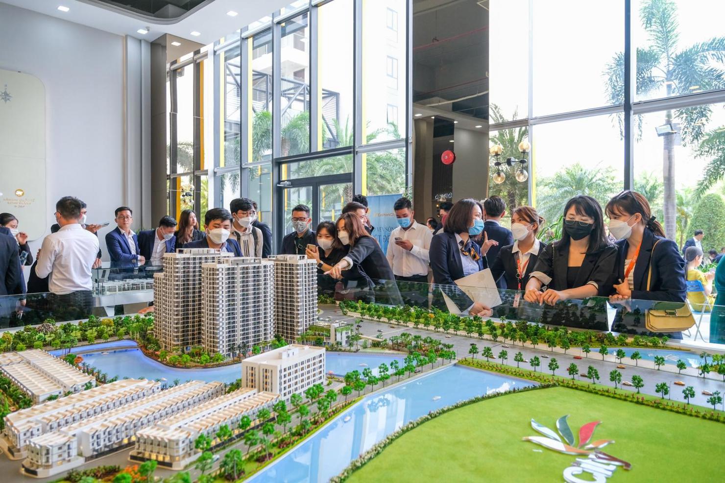 Cú hích cho thị trường bất động sản Hà Nội