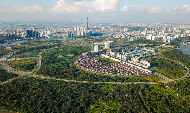 “Ngã ngửa” với giá đất nơi này, cao ngang ngửa TP.HCM