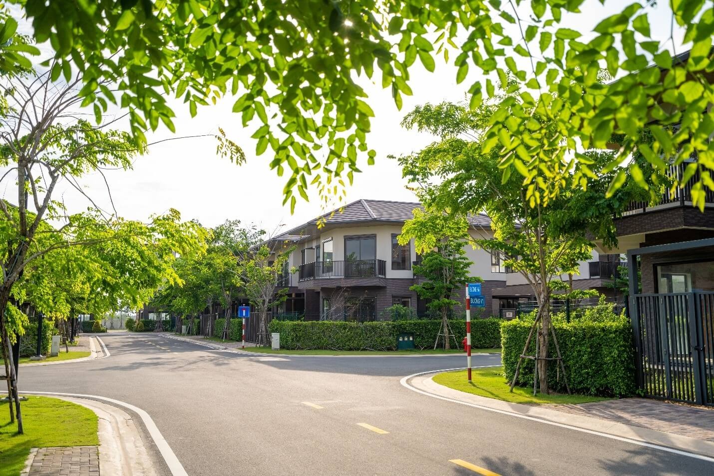 Khu compound The Aqua: Sống cân bằng giữa thiên nhiên nguyên bản