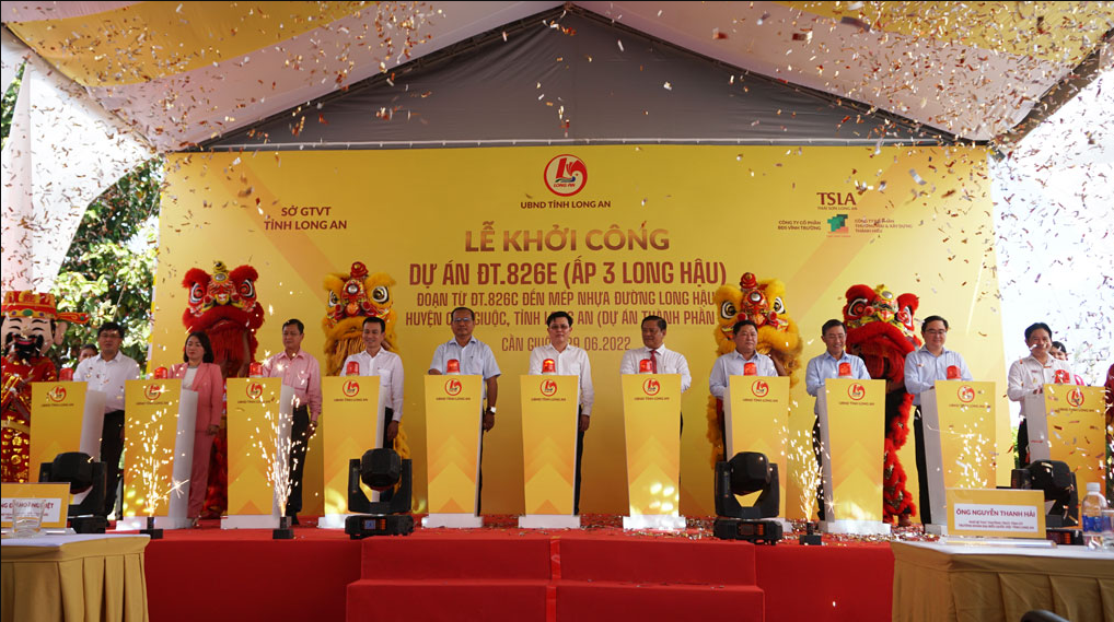Khởi công xây dựng đường ĐT826E, bất động sản Long Hậu thăng hạng